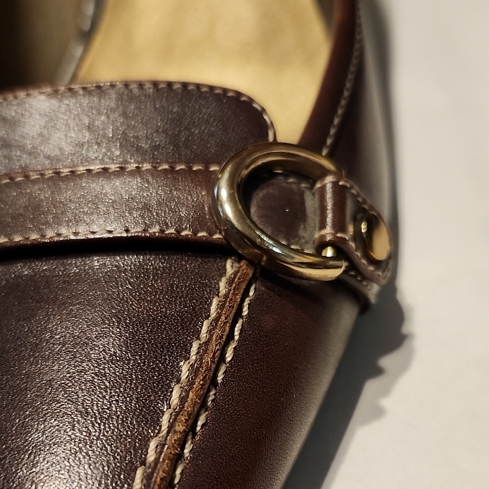 Joan & David Dark Brown Leather Flats - Picture 4 of 11